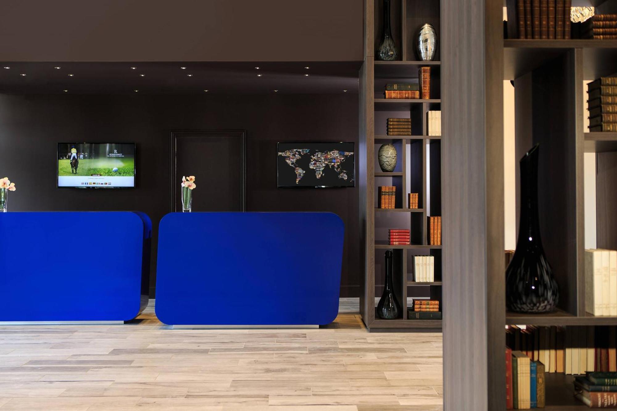 Hotel Renaissance Paris Hippodrome De St. Cloud 4*